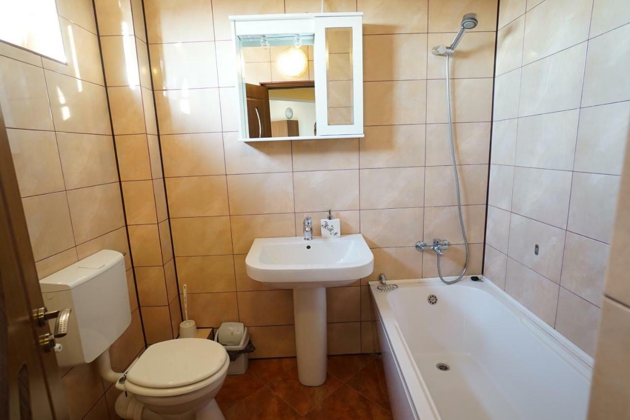 Pensiunea Flamingo Sibiu Ngoại thất bức ảnh